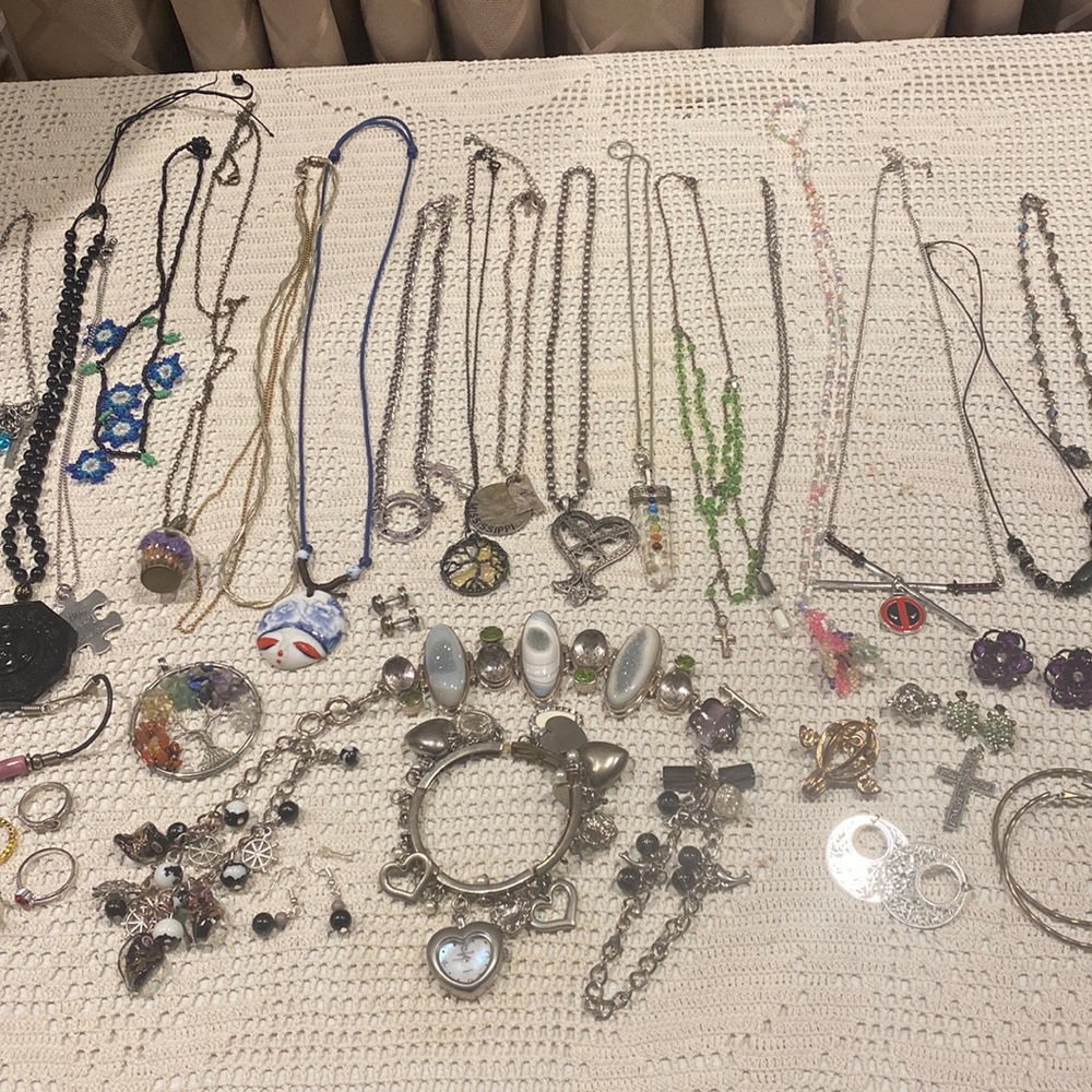 Large Lot of Jewelry - Necklaces, earrings, bracelets, rings, charms, and more!